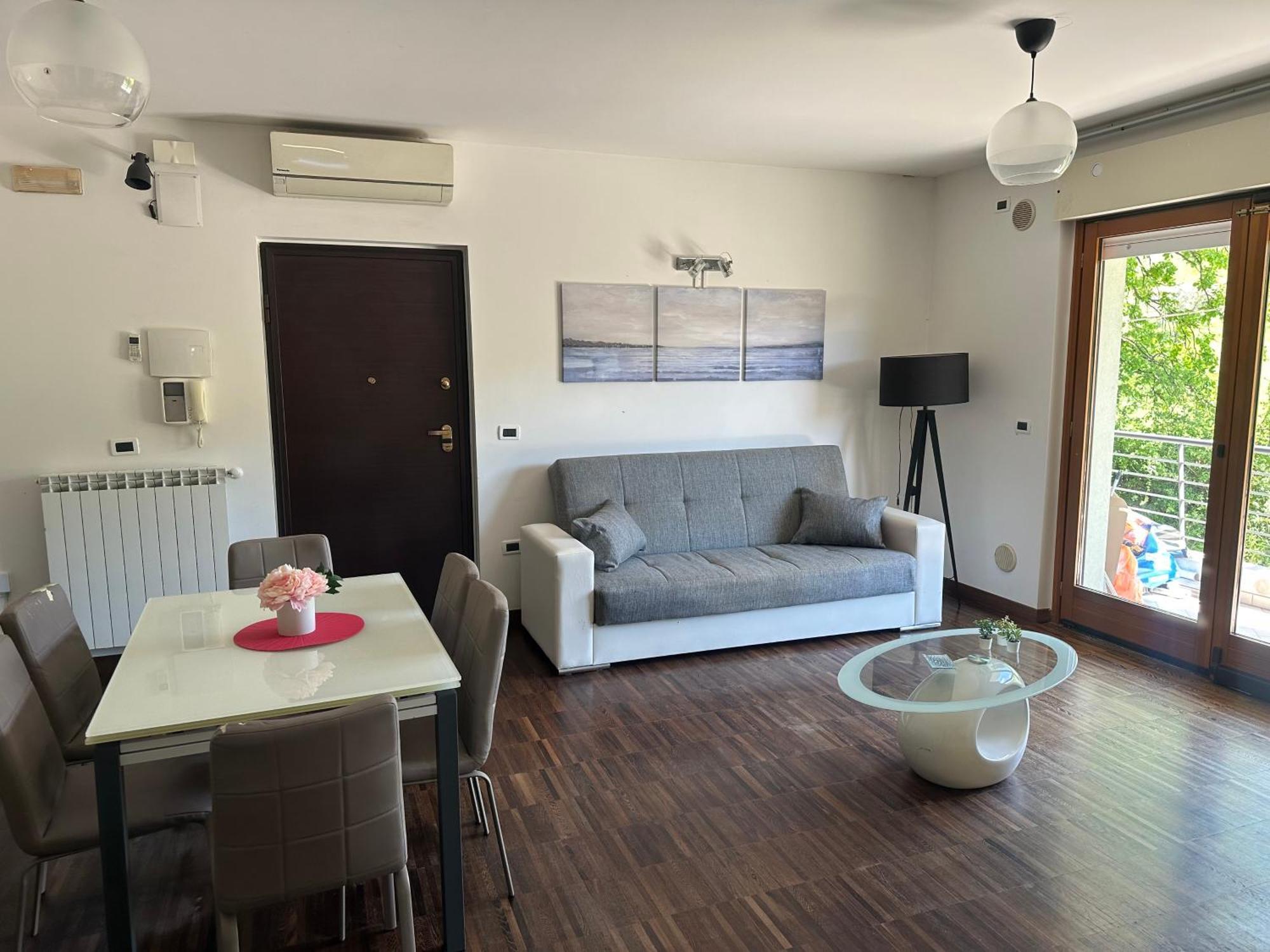 Pennyshouse Apartment San Giovanni Teatino Luaran gambar